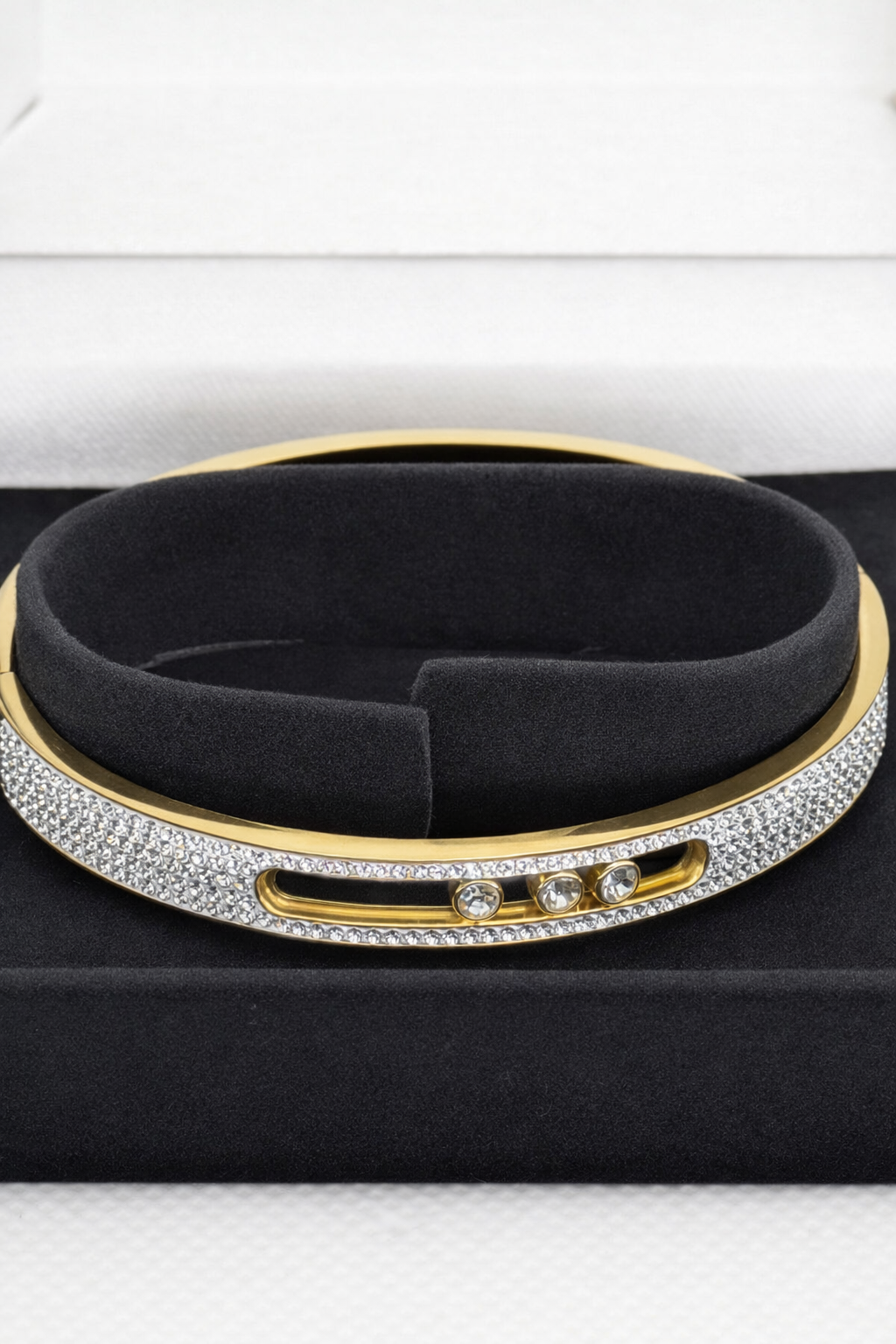 Stackable Hinged Bangle in Stainless Steel – Studded Anniversary‑Style Design in Silver or 18K Gold‑Plated Finish