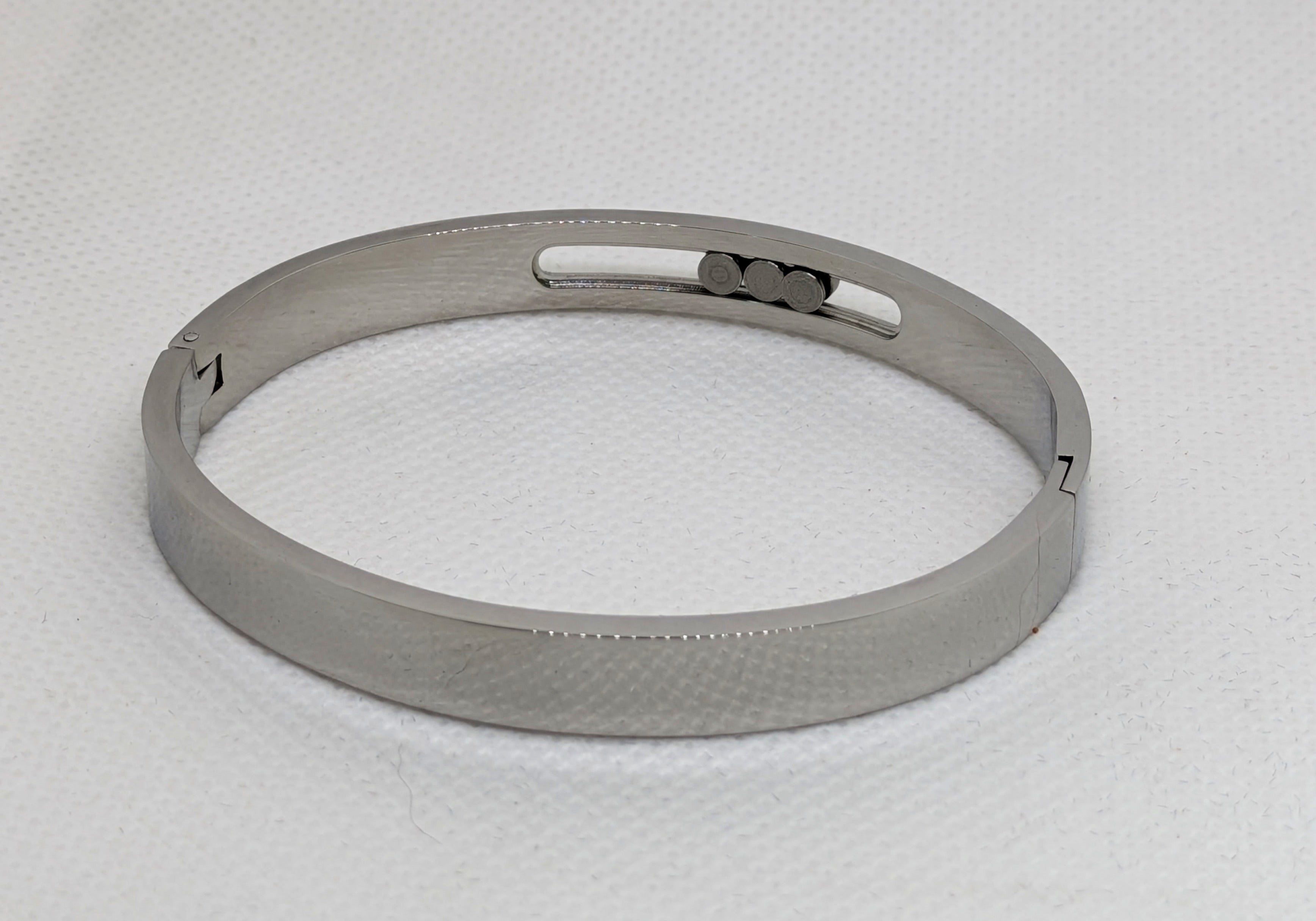 Stackable Hinged Bangle in Stainless Steel – Studded Anniversary‑Style Design in Silver or 18K Gold‑Plated Finish