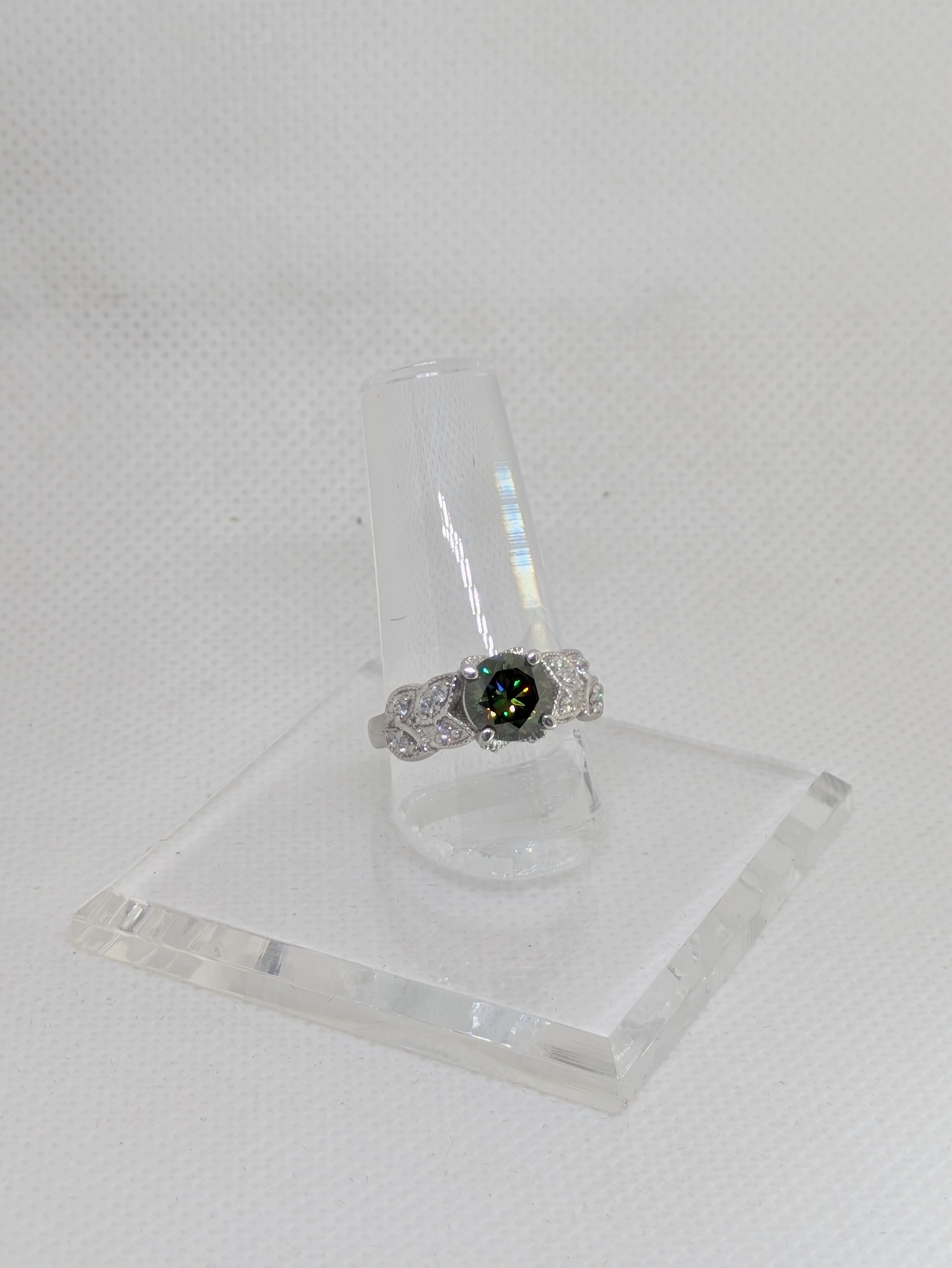 1ct Faceted Green Quartz Solitaire Ring with Micro‑Pavé White Topaz | Sterling Silver