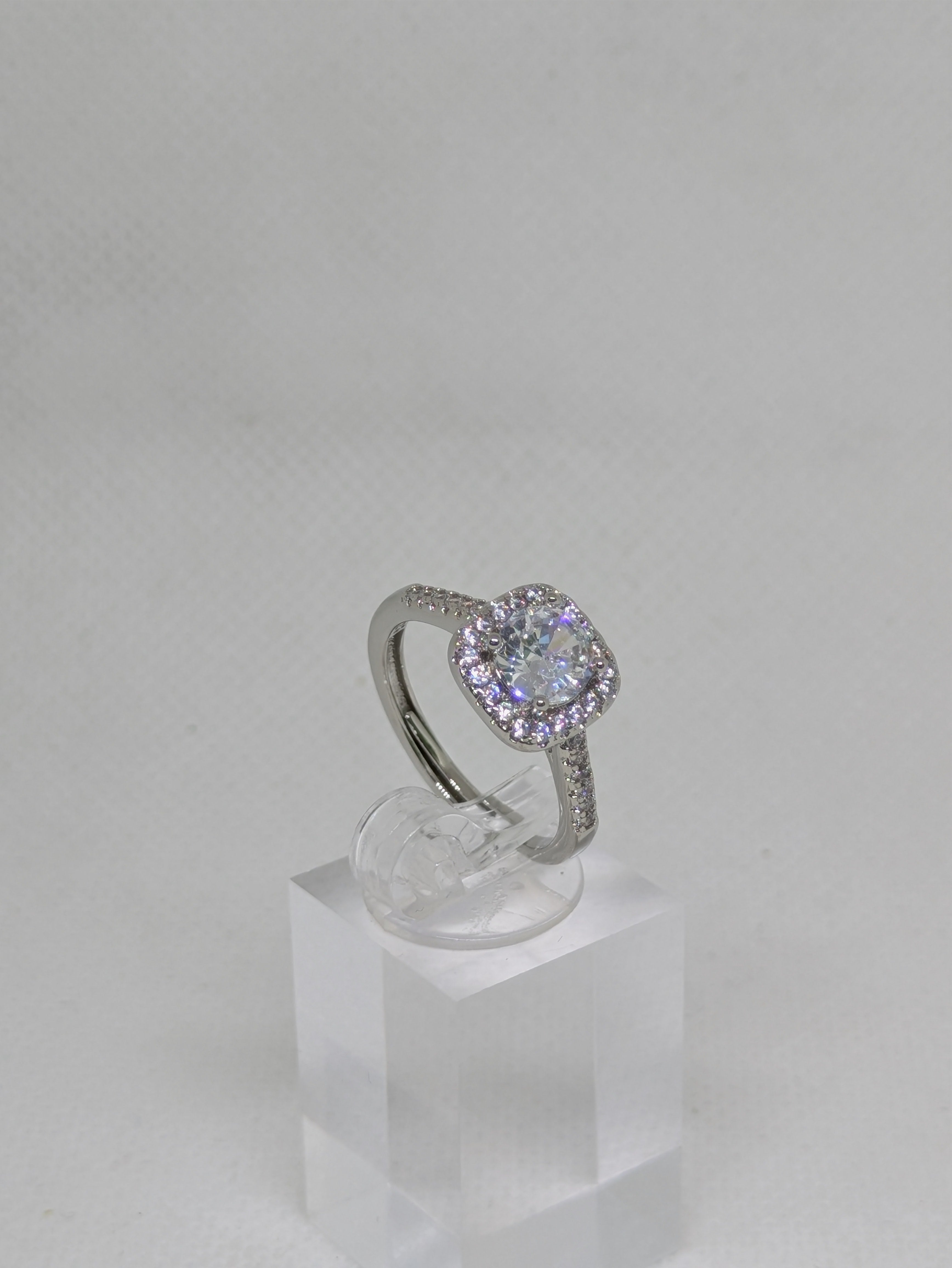 Elegant 2ct Moissanite Solitaire Adjustable Ring with Halo – 925 Sterling Silver