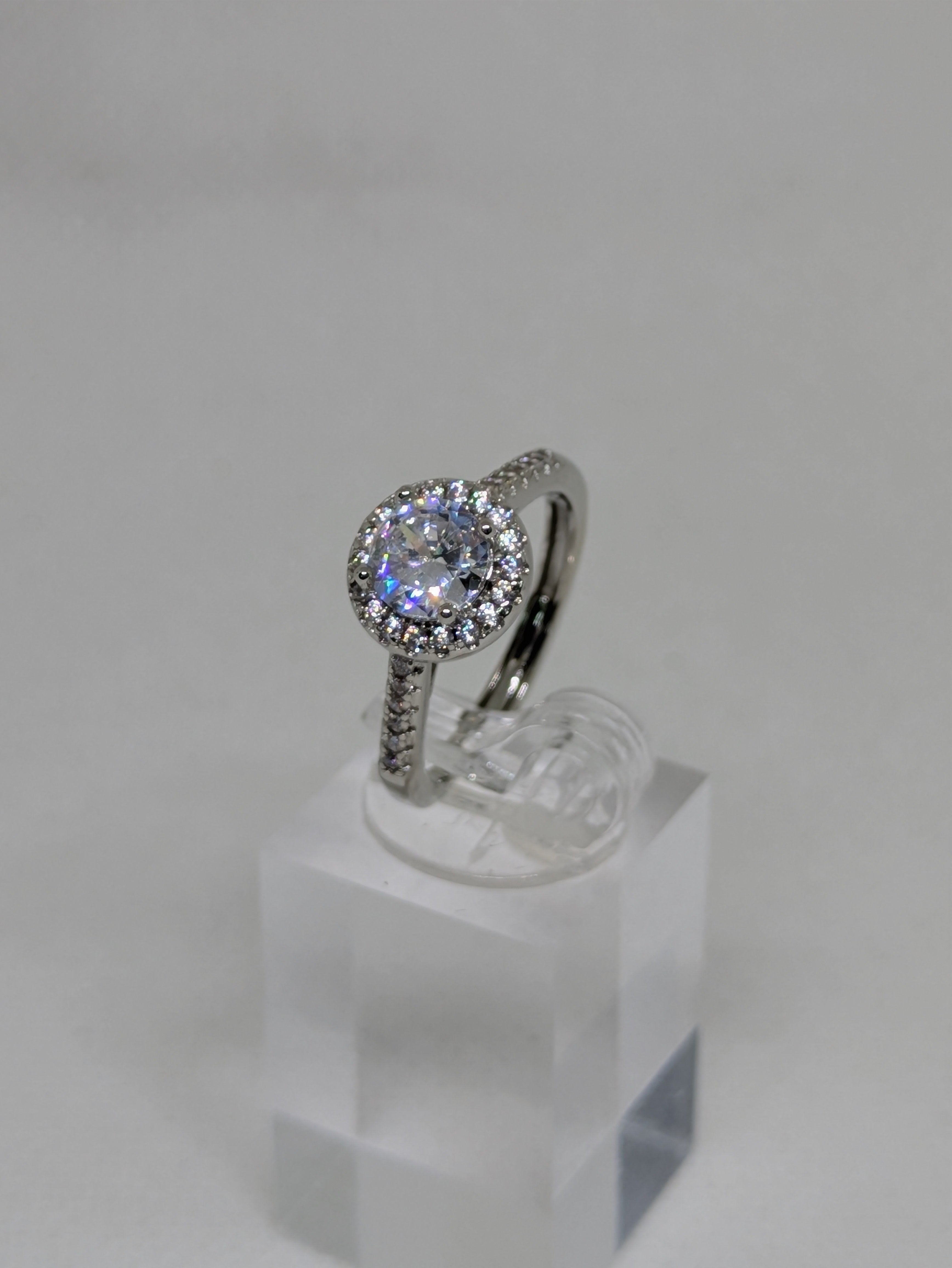 Elegant 2ct Moissanite Solitaire Adjustable Ring with Halo – 925 Sterling Silver