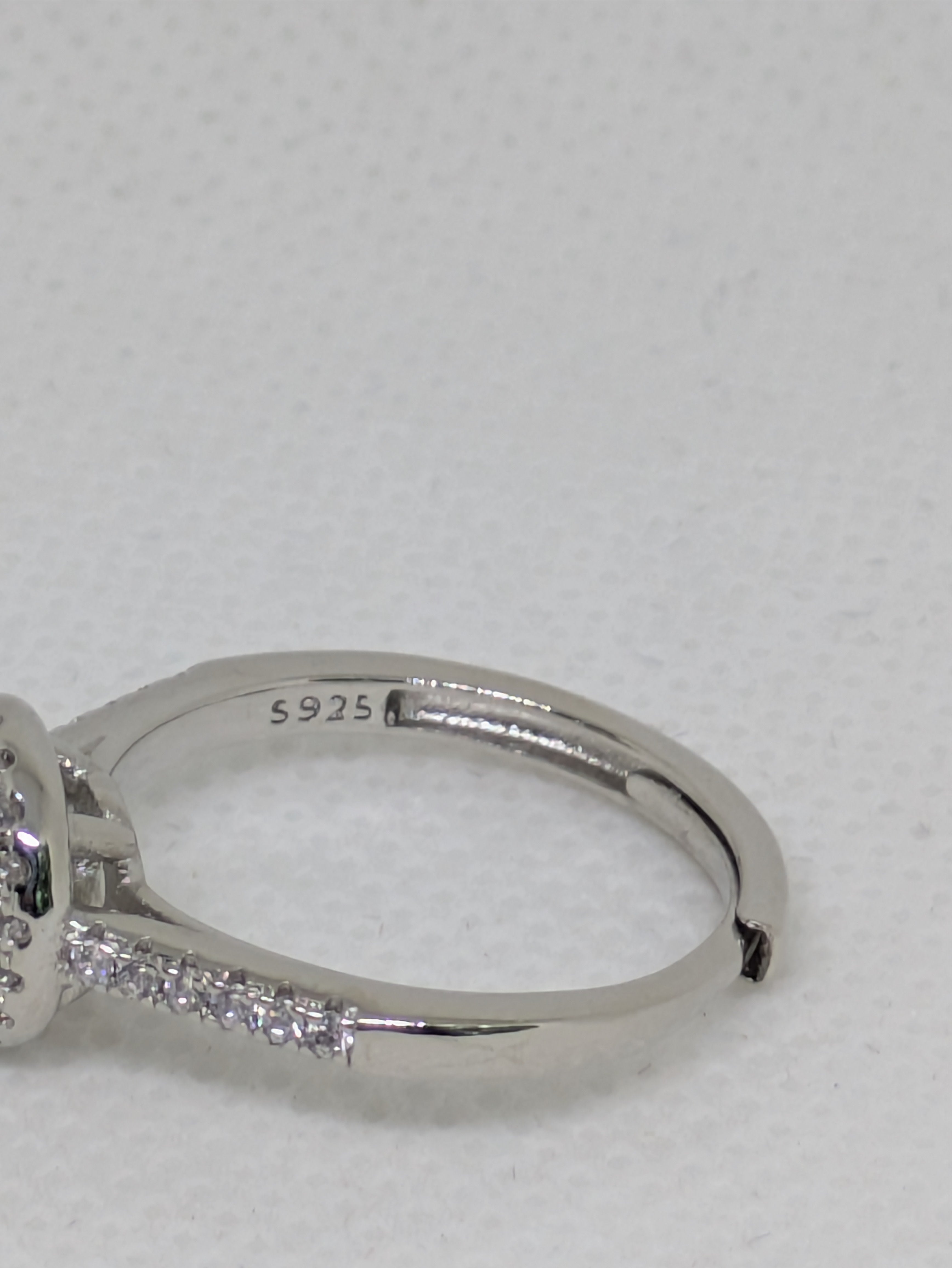 Elegant 2ct Moissanite Solitaire Adjustable Ring with Halo – 925 Sterling Silver