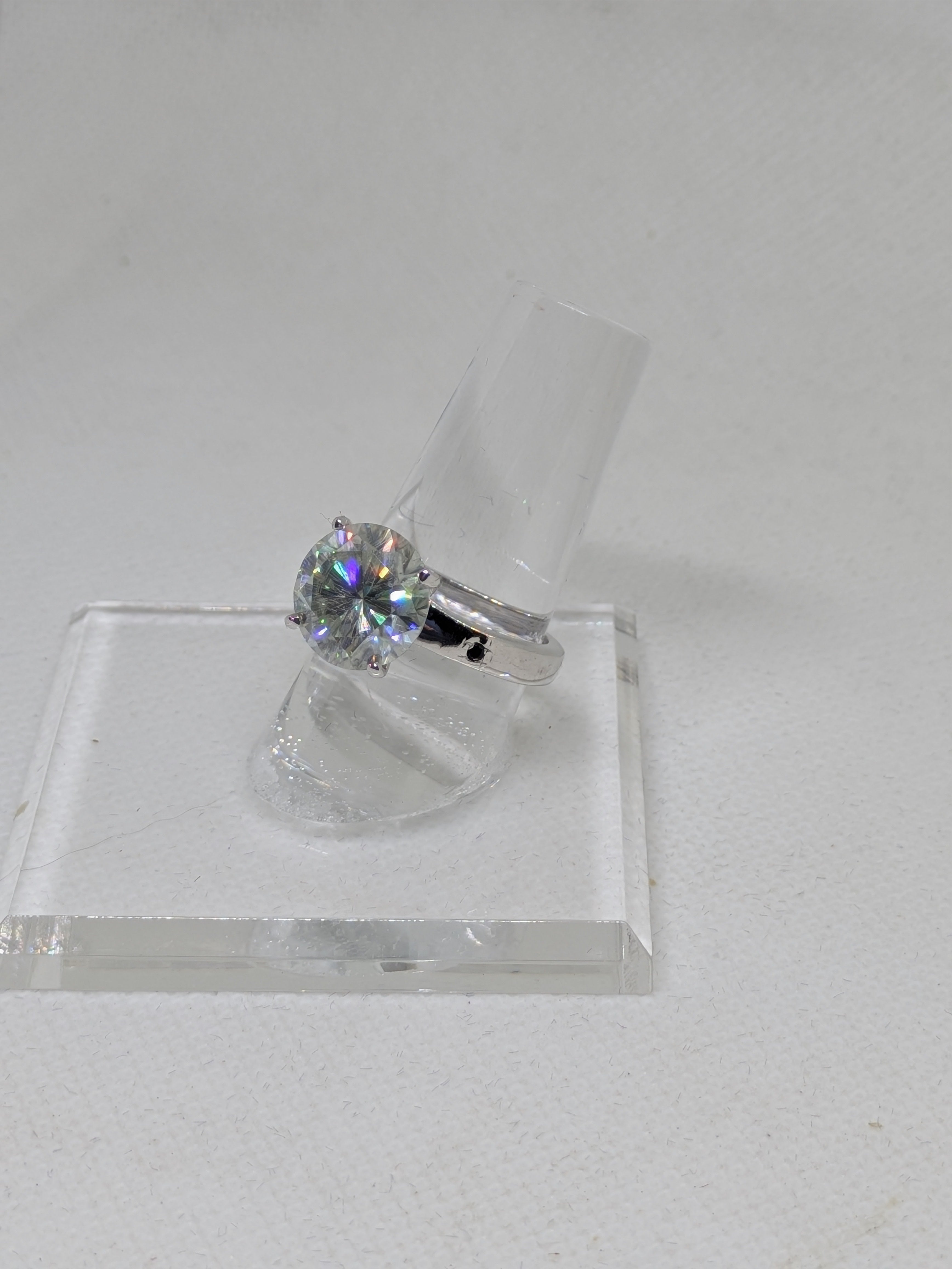 5.20ct Colorless Moissanite Solitaire Engagement Ring | Vintage Glow VVS1 5.24ctw Sterling Silver Size 6.75